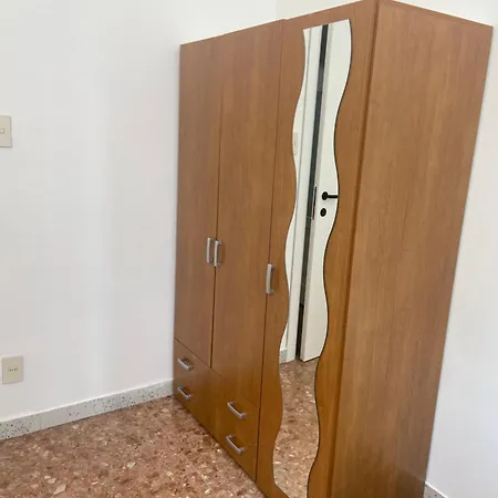 Casa Rella - * Bolonia